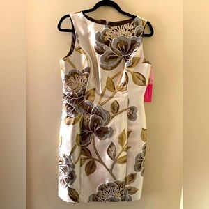 NWT Beautiful cream, gold, bronze floral special occasion dress.